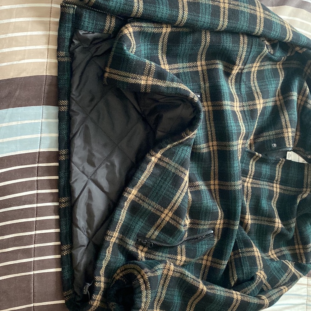 American Eagle premium outerwear - Picture 3 of 6